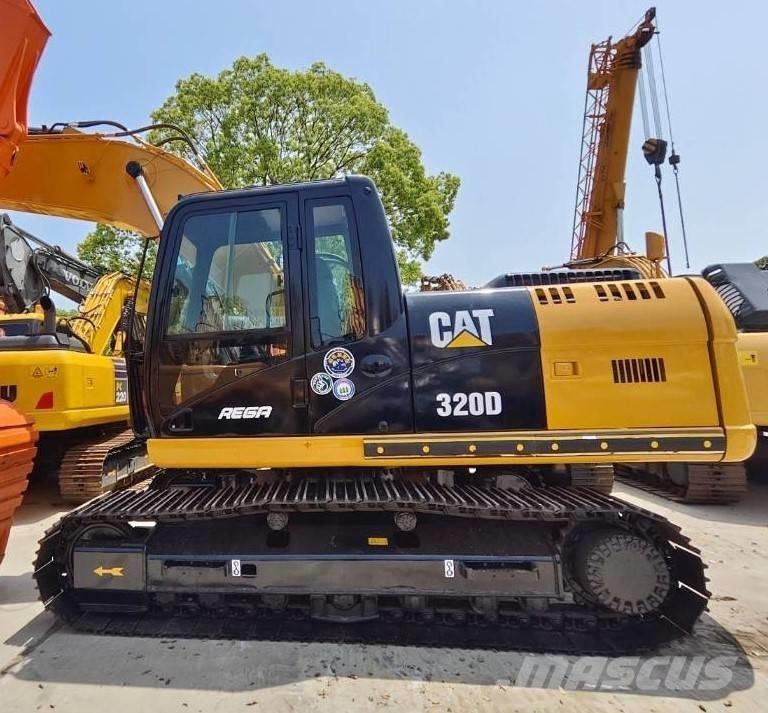 CAT 320 D Pelle sur chenilles