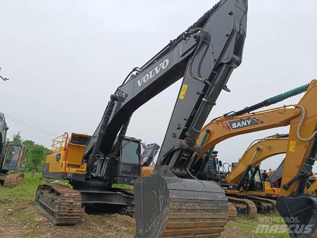 Volvo EX480D Pelle sur chenilles