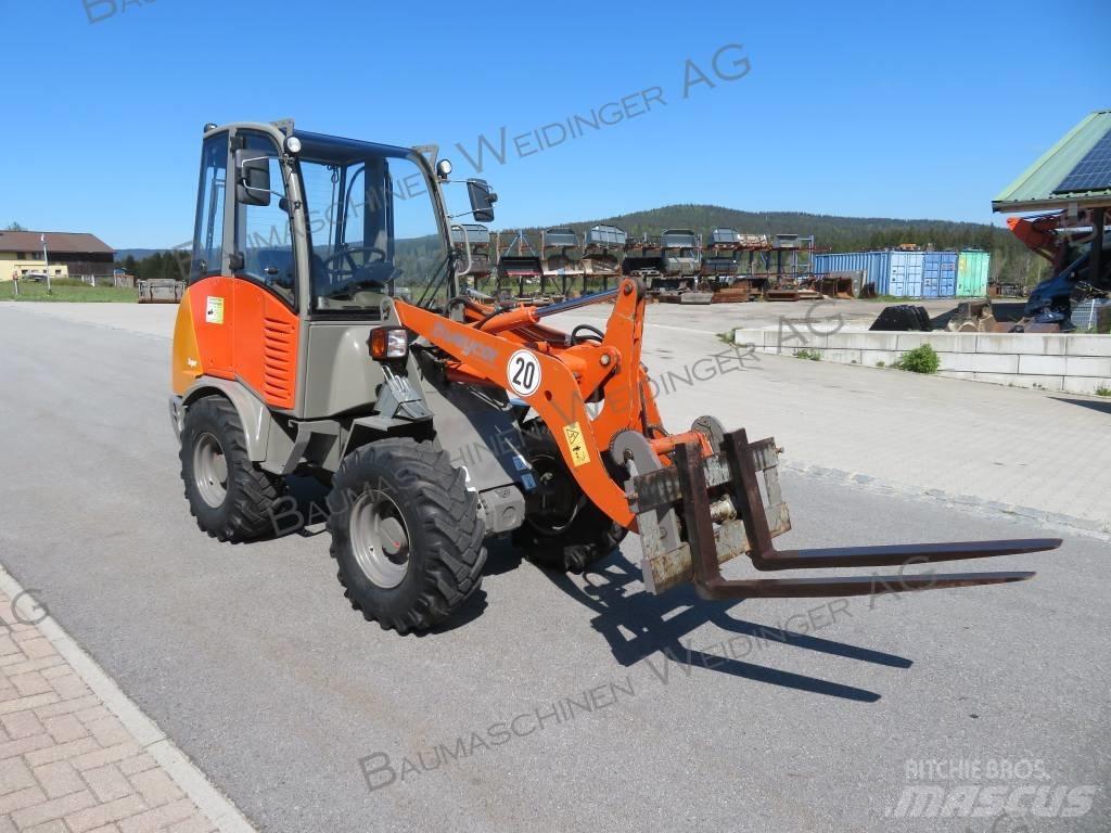 Atlas AR 35 Chargeuse sur pneus