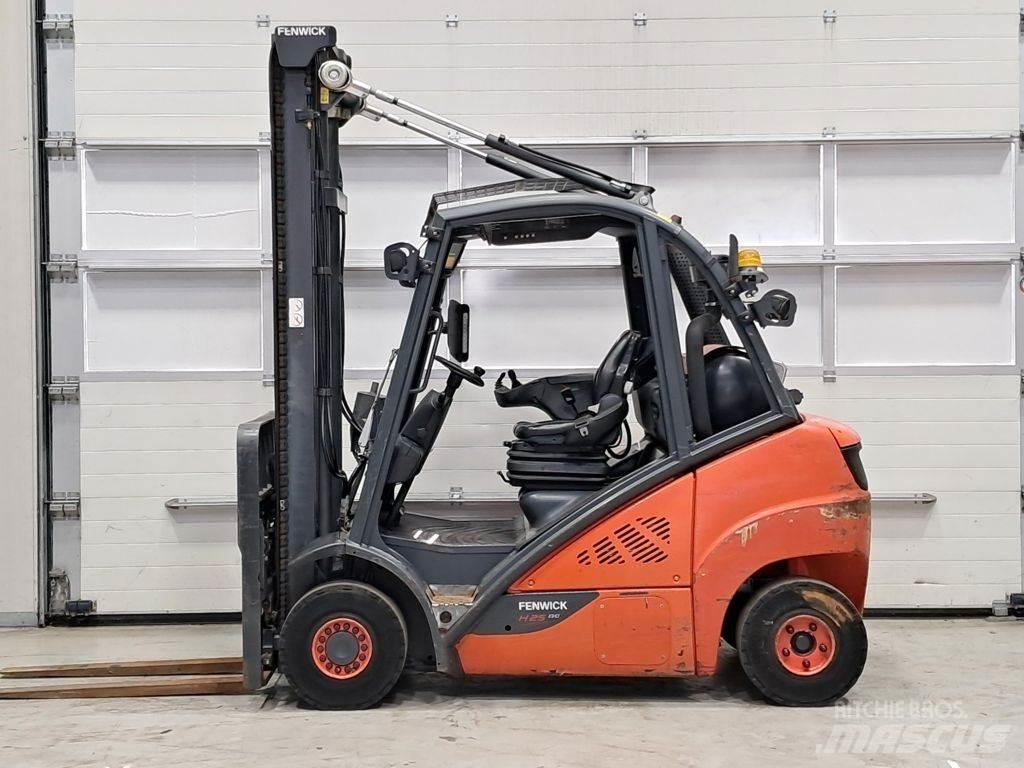 Linde H25T-02 Chariots GPL