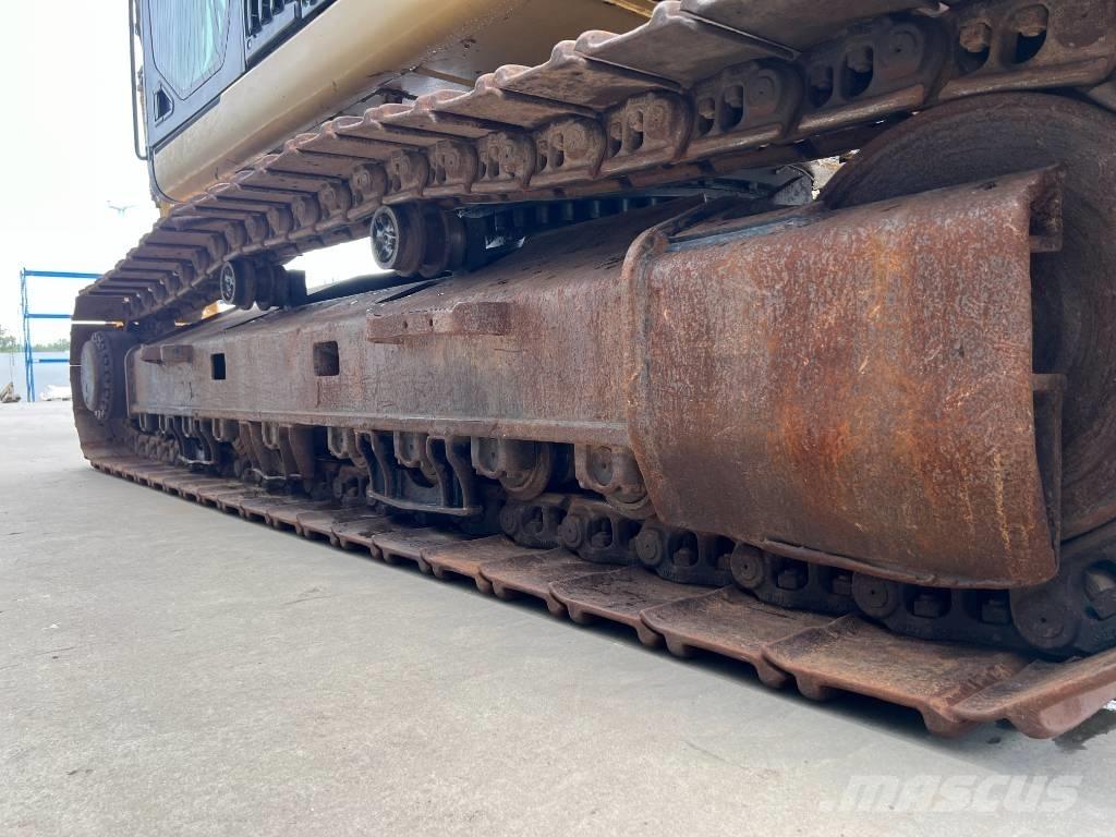 CAT 330F L Pelle sur chenilles