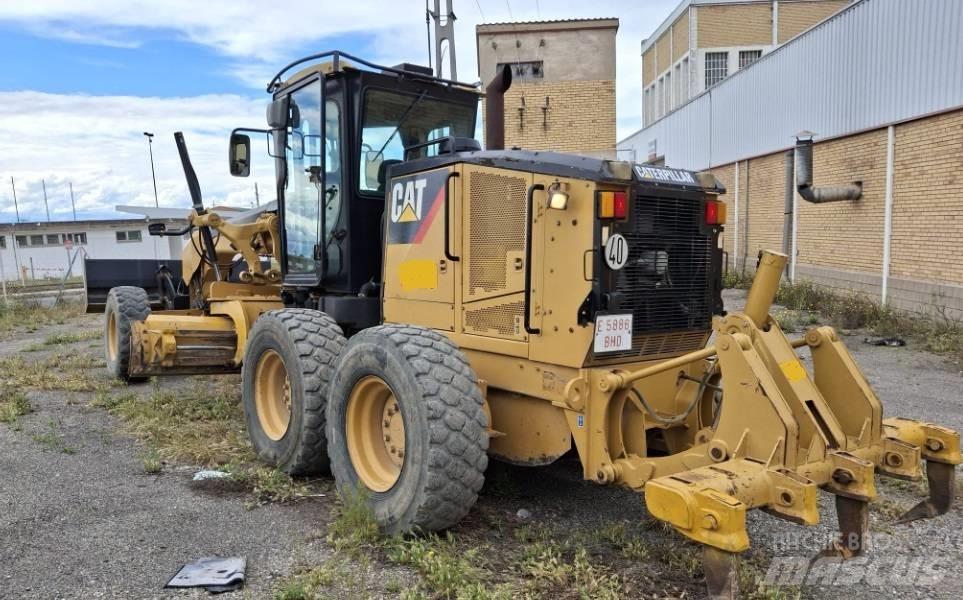 CAT 140 M Niveleuse