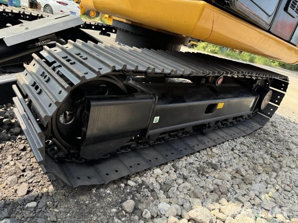 CAT 307 E2 Pelle sur chenilles