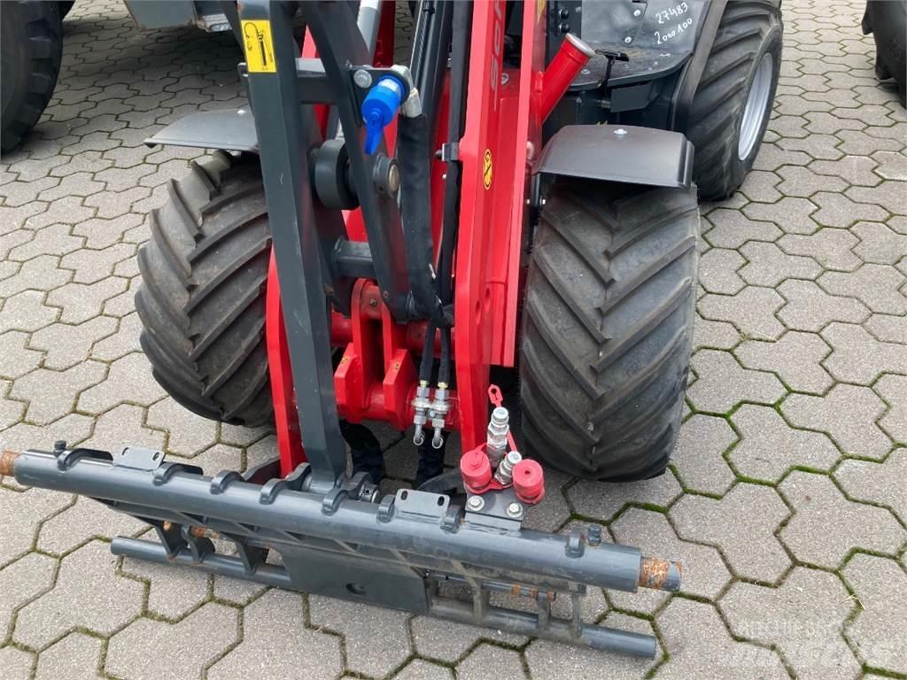 Schäffer 2028 Chargeuse sur pneus