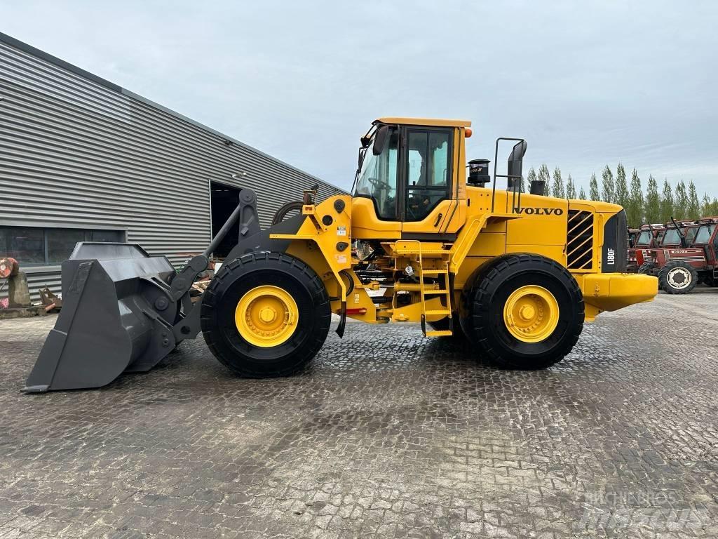Volvo L180F Chargeuse sur pneus