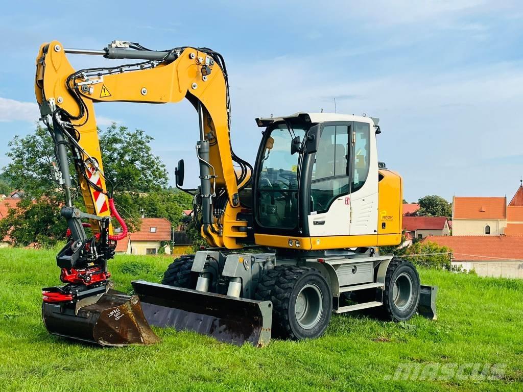 Liebherr A 910 Pelle sur pneus