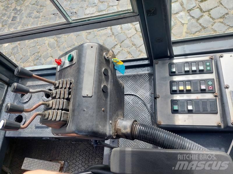 Dantruck 9870DD Chariots diesel