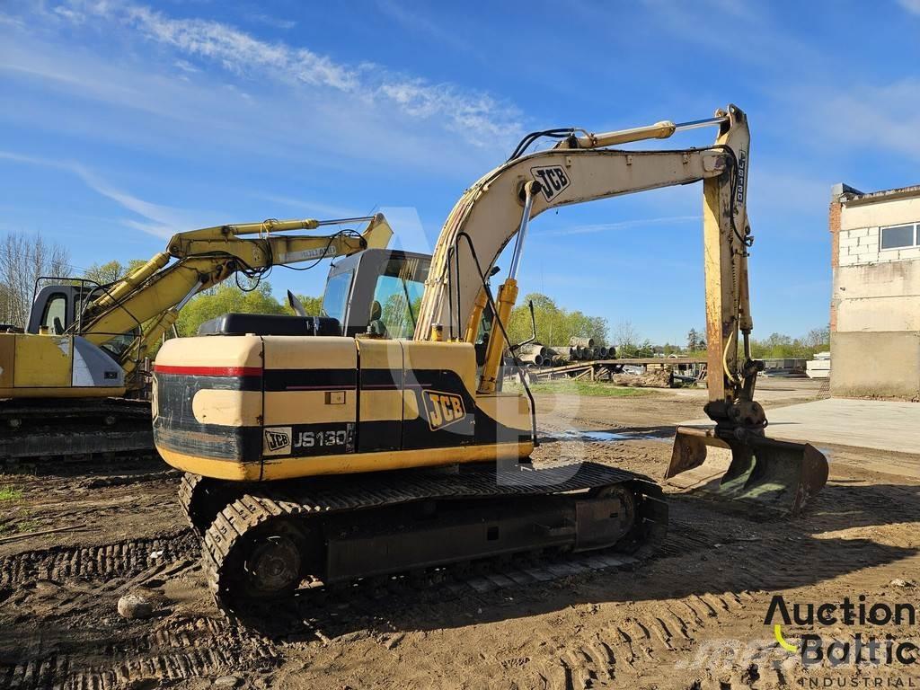 JCB JS 130 Pelle sur chenilles