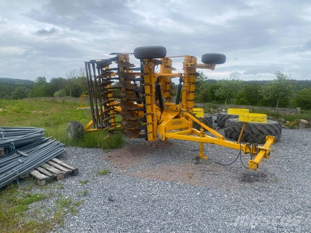  staltech UH40 Crover crop