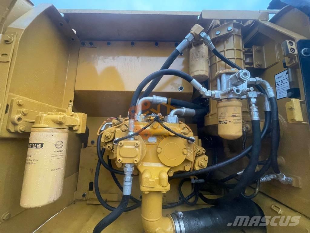 CAT CAT320 D2 Pelle sur chenilles