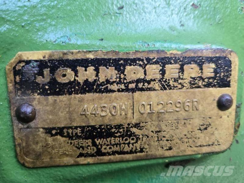 John Deere 4430 Tracteur