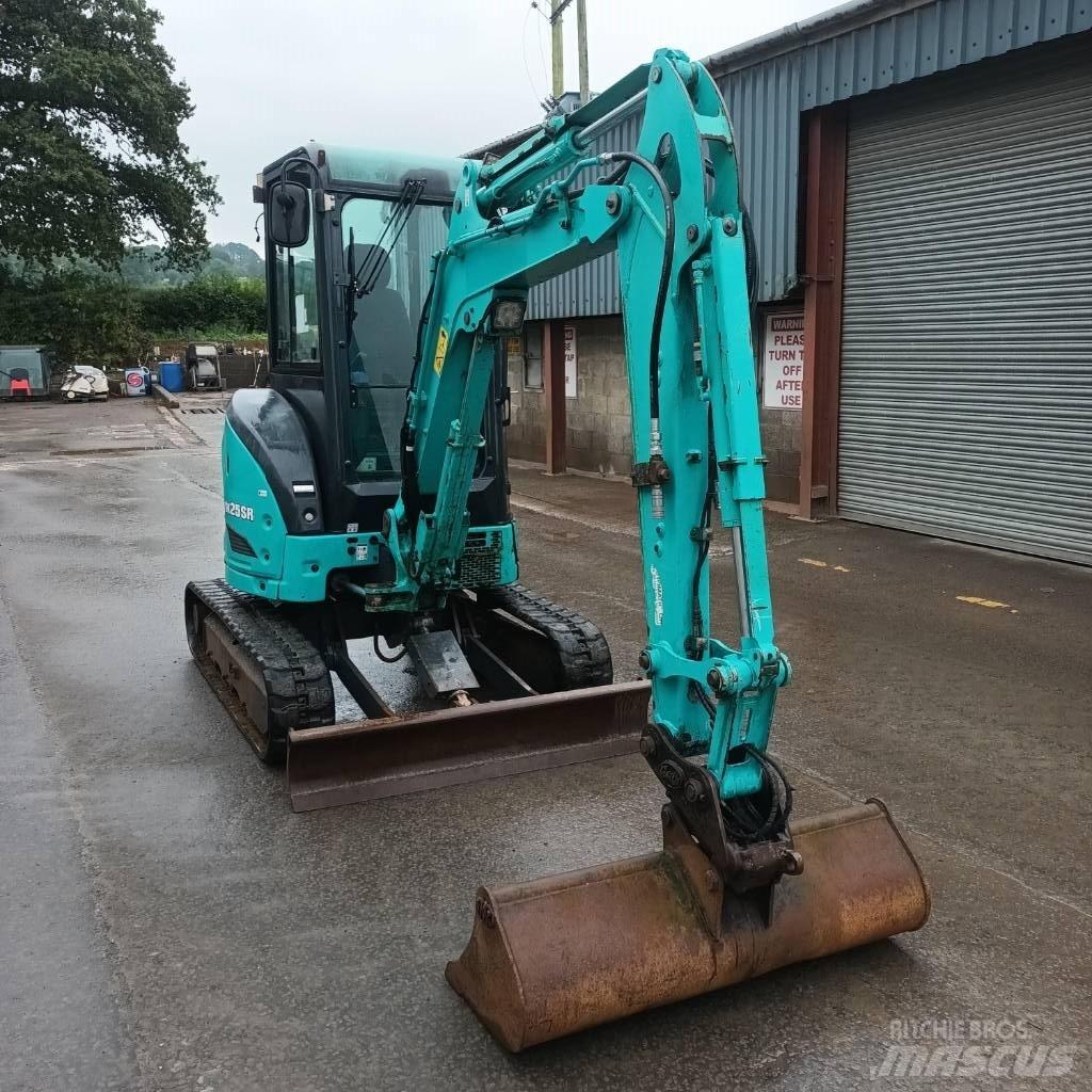 Kobelco SK25SR-6 Mini pelle < 7t