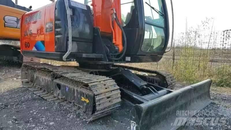 Hitachi ZX 60 Pelle sur chenilles