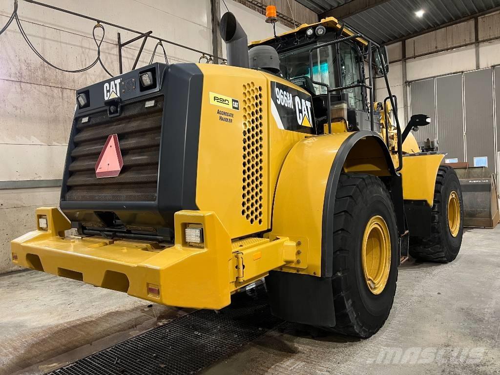 CAT 966 M Chargeuse sur pneus