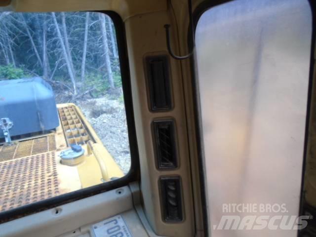 CAT 330 L Pelle sur chenilles