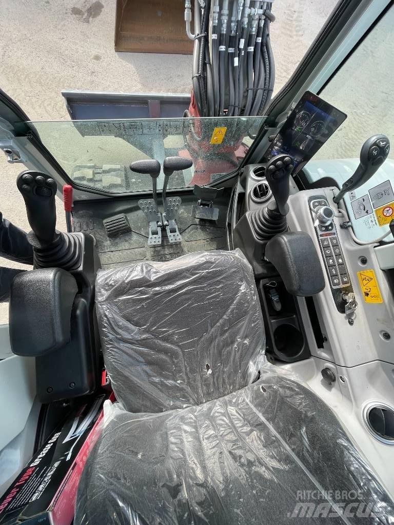 Takeuchi TB 350 R Mini pelle < 7t