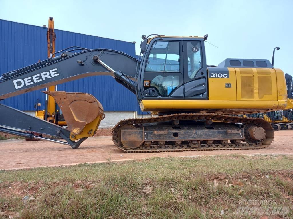 DEERE 210G Pelle sur chenilles