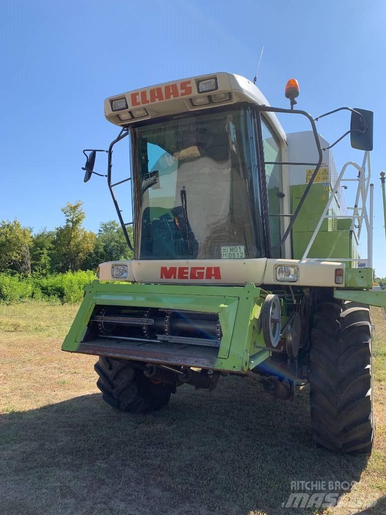 Claas mega II 208 Moissonneuse batteuse