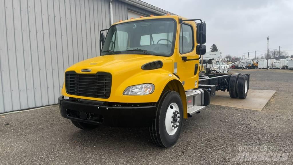 Freightliner M2 Châssis cabine