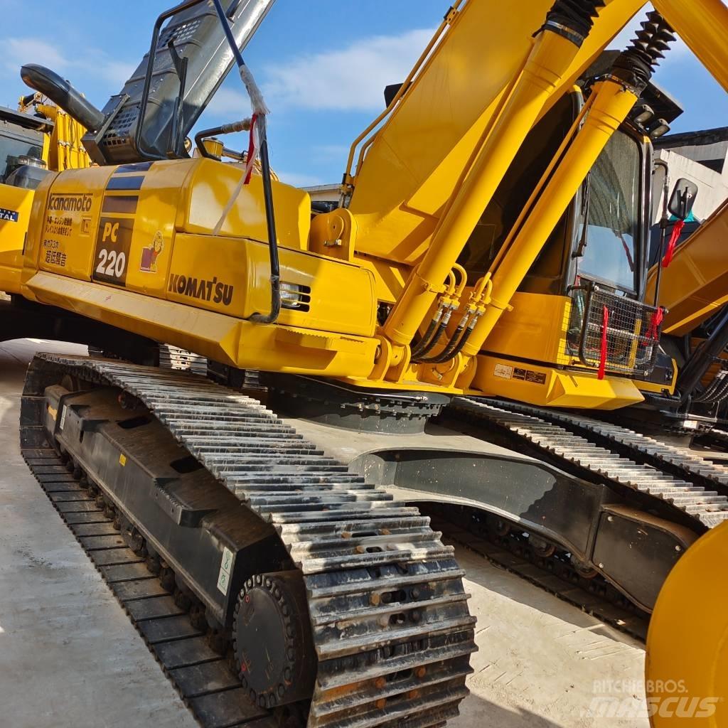 Komatsu PC 200-8 Pelle sur chenilles