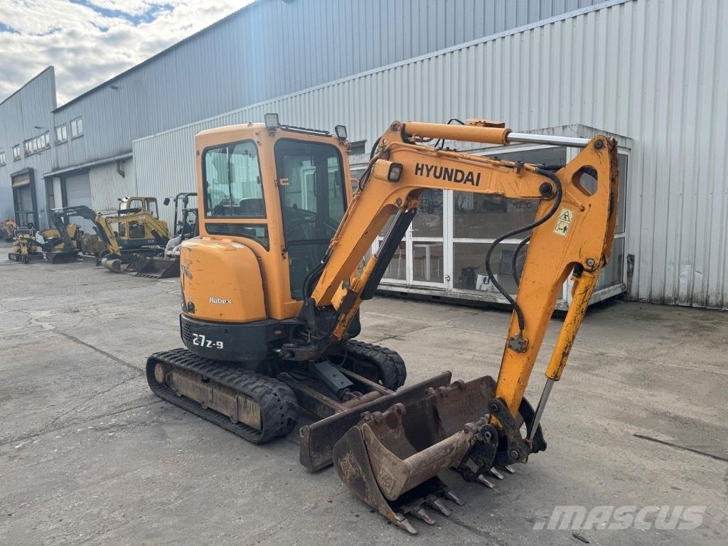 Hyundai ROBEx 27-9 Mini pelle < 7t