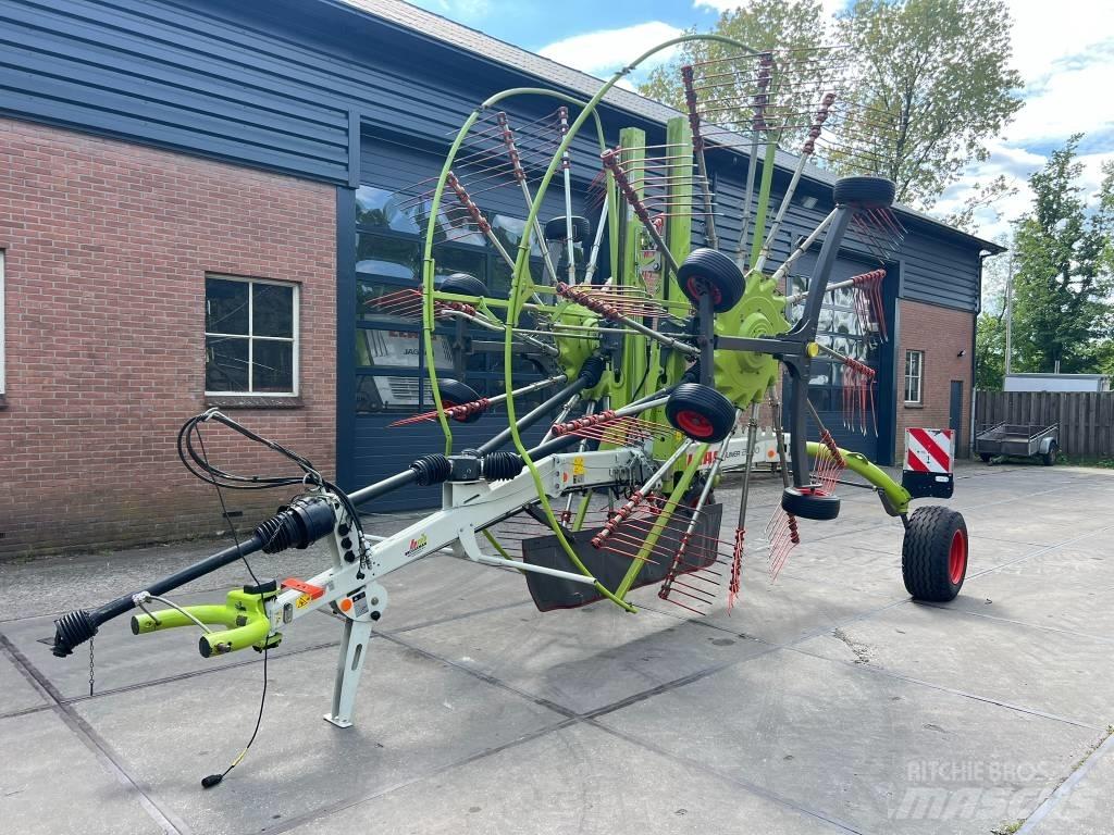 CLAAS Liner 2900 Andaineur