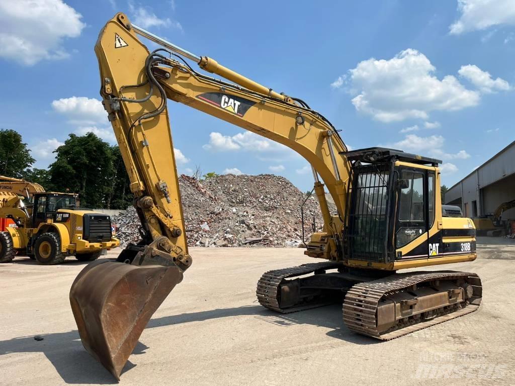 CAT 318 B L Pelle sur chenilles
