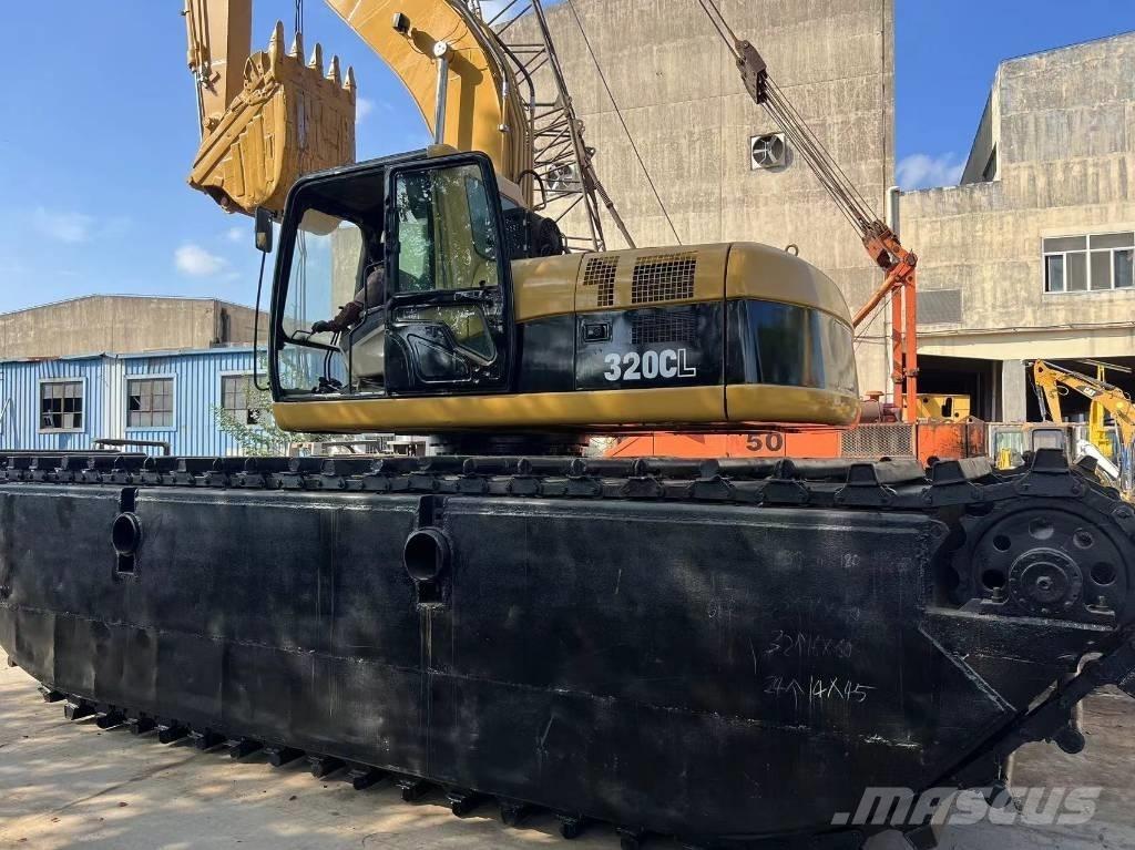 CAT 320 C Pelles amphibies