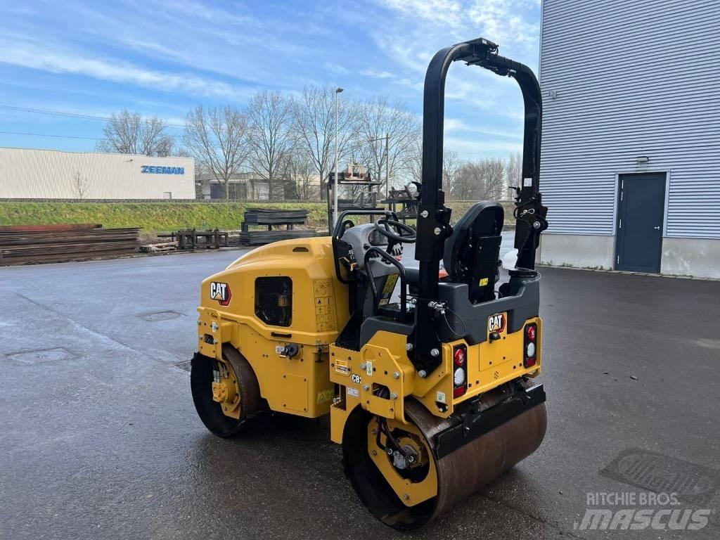 CAT CB 2.7GC Rouleaux tandem