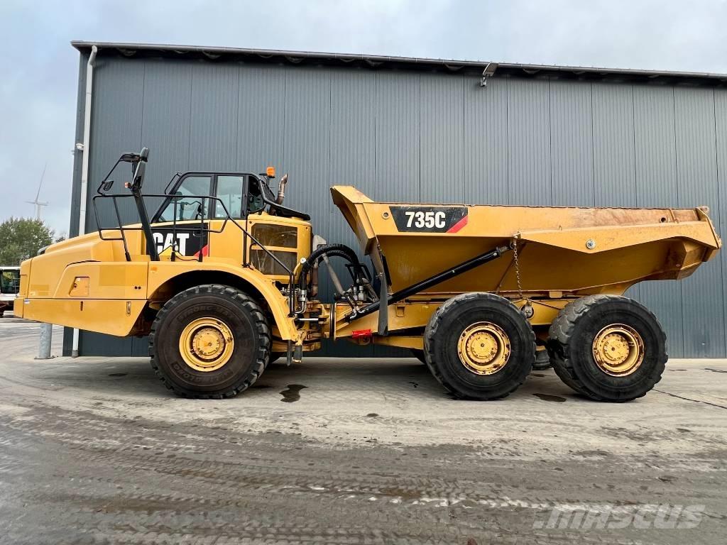 CAT 735C Tombereau articulé