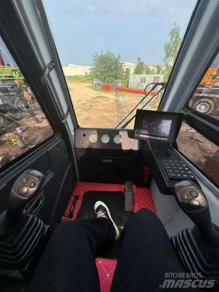 Sany STC 500 Grues tout terrain