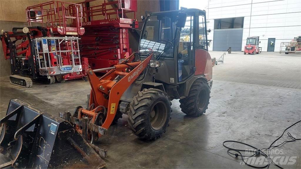 Weycor AR320 Cab Chargeuse multifonction