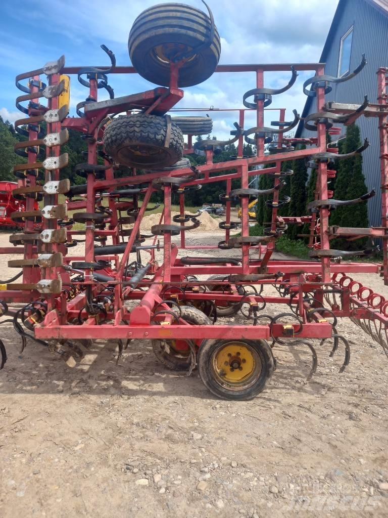 Väderstad NZ 600 Déchaumeur, cultivateur