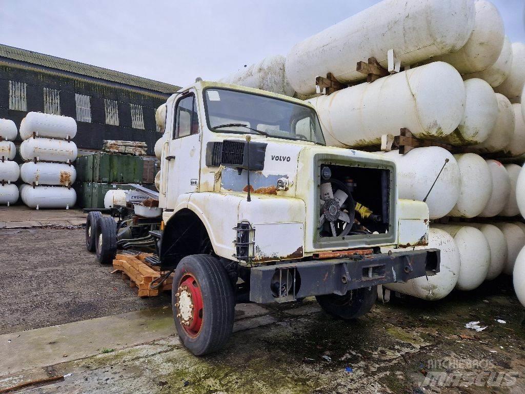 Volvo N10 6x6 Châssis cabine