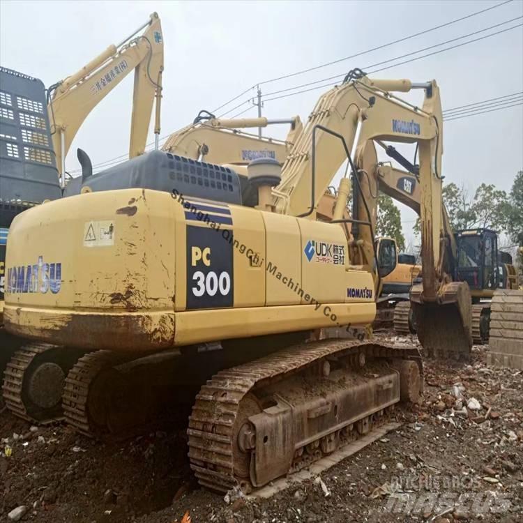 Komatsu 300 Pelle sur chenilles