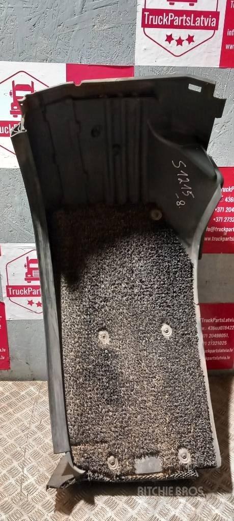 Scania R440  1485486 Cabines