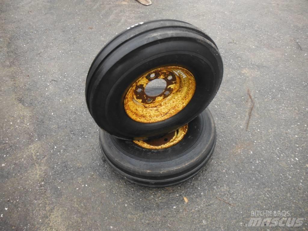Dunlop 7.00X12 Pneus, roues et jantes