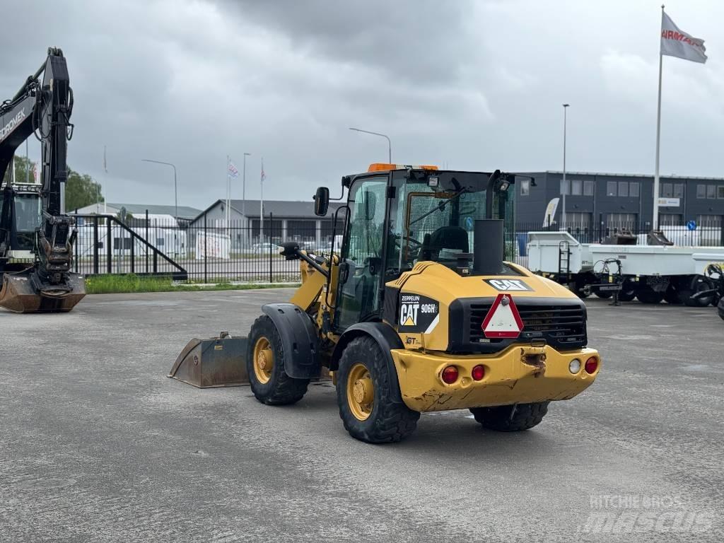 CAT 906 H Chargeuse sur pneus