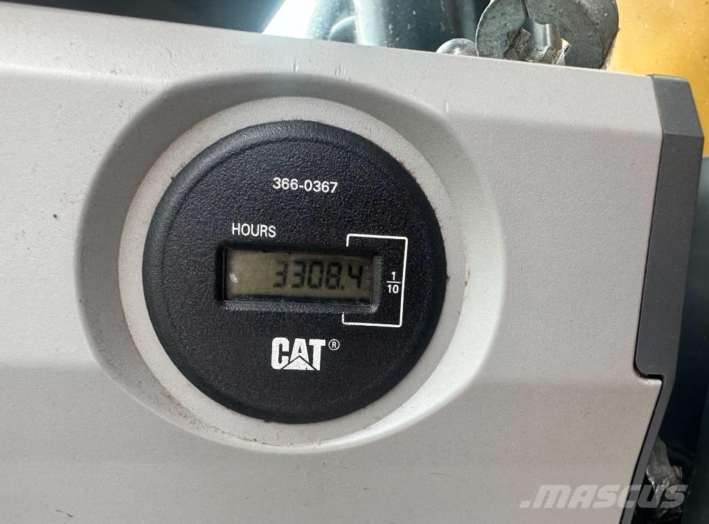 CAT 313 F L Pelle sur chenilles