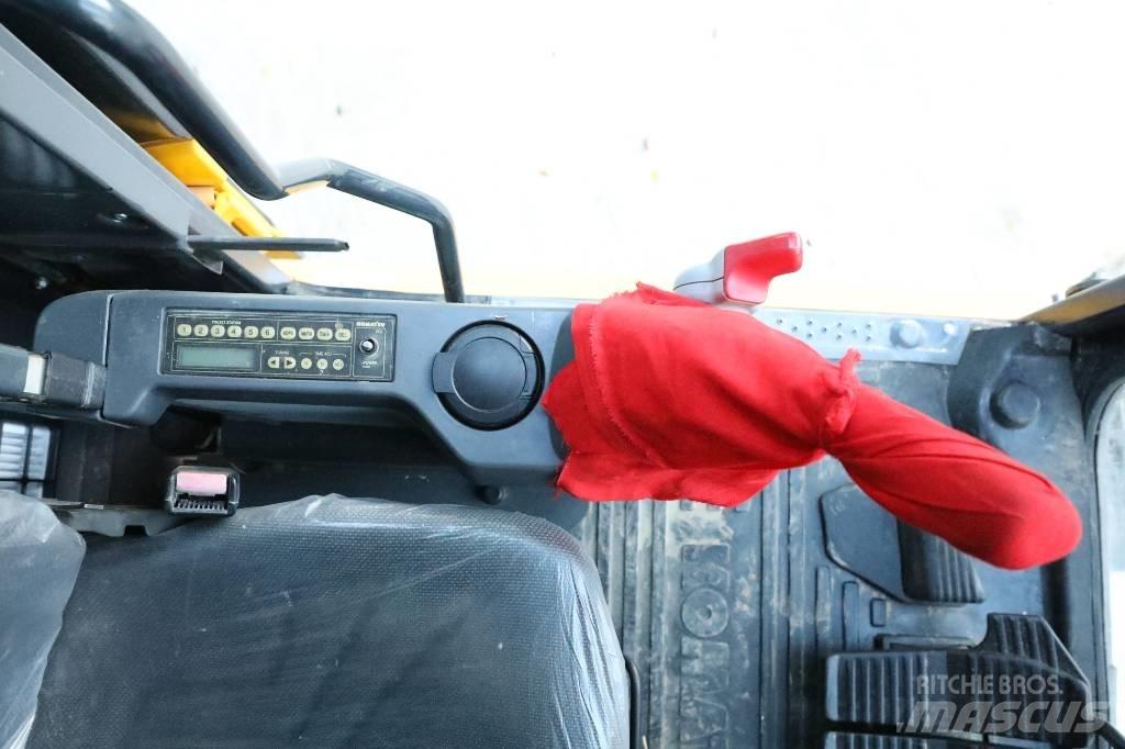 Komatsu PC 210 LC-8 Pelle sur chenilles