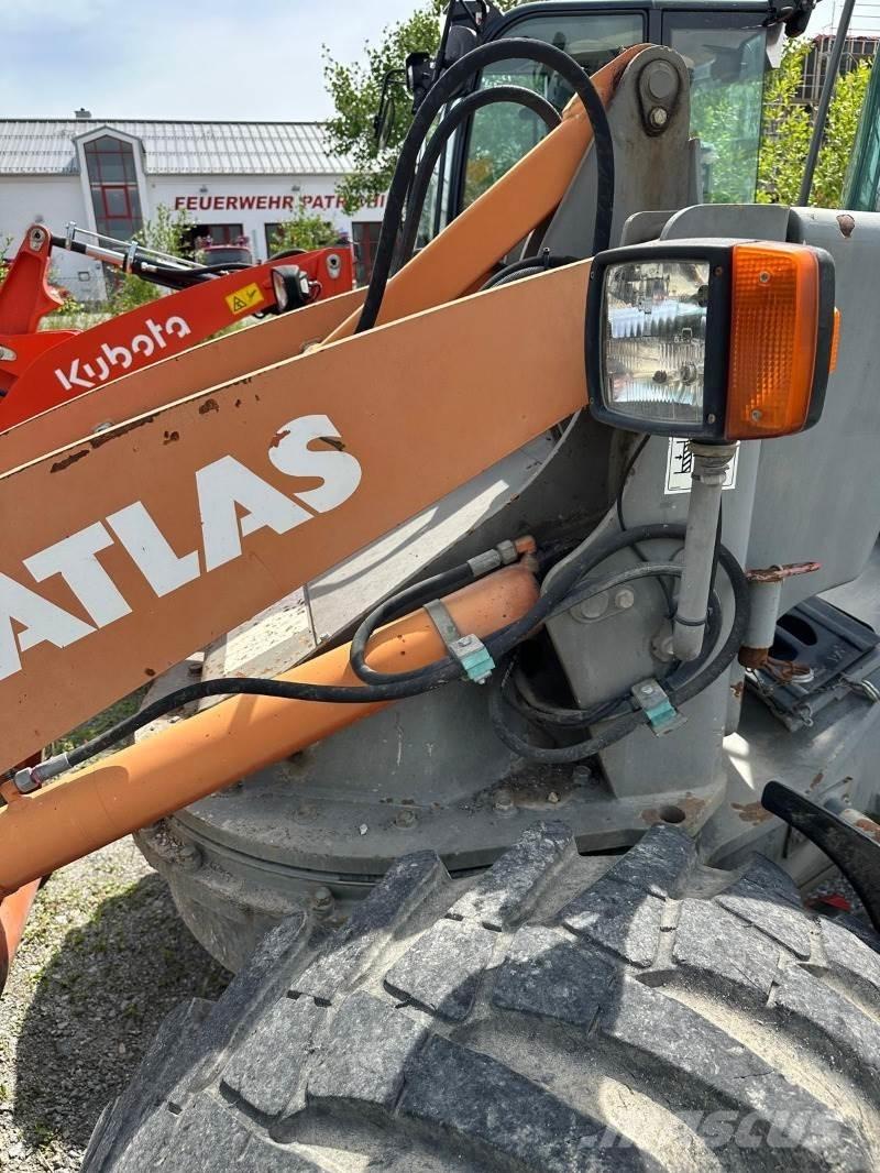 Atlas AR75S Chargeuse sur pneus