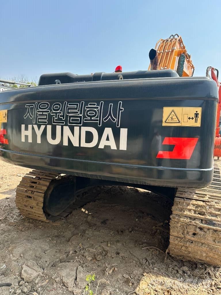 Hyundai 305LC-9S Pelle sur chenilles