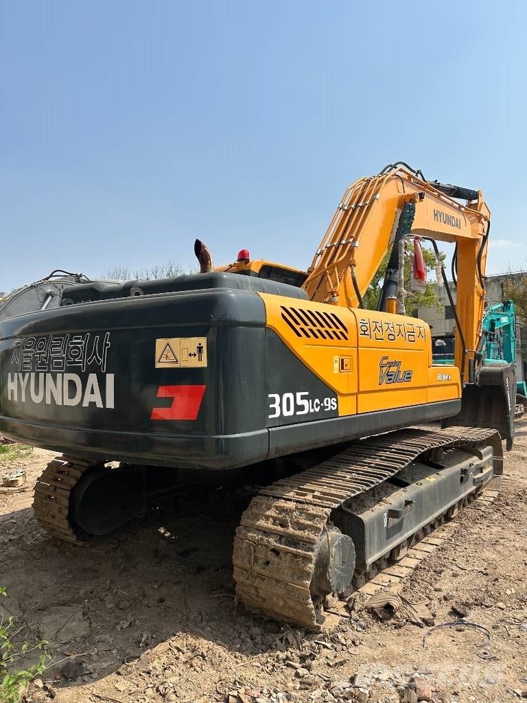 Hyundai 305LC-9S Pelle sur chenilles