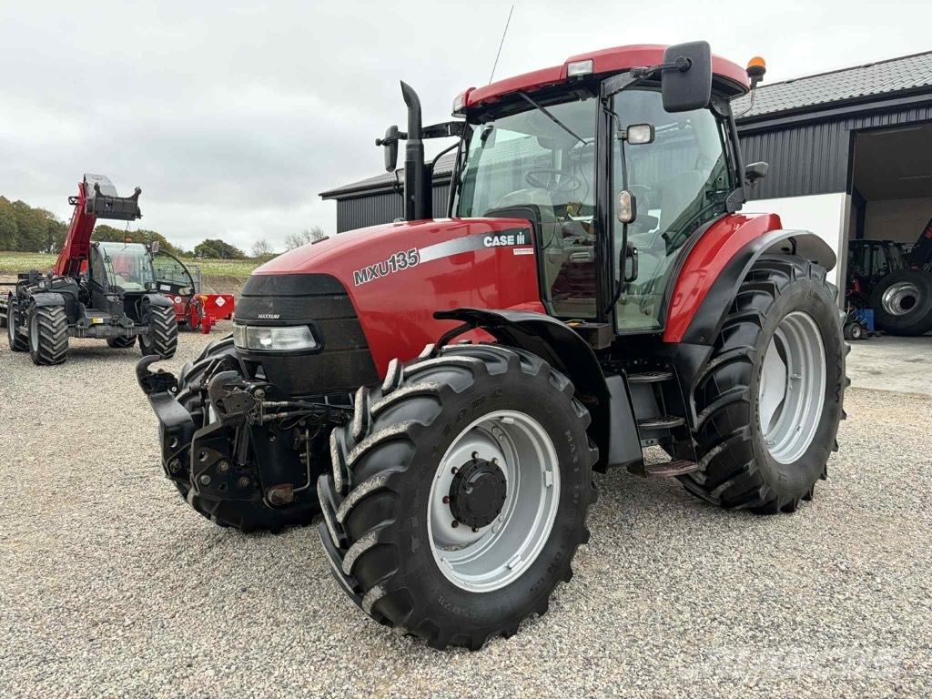 Case IH MXU 135 Tracteur