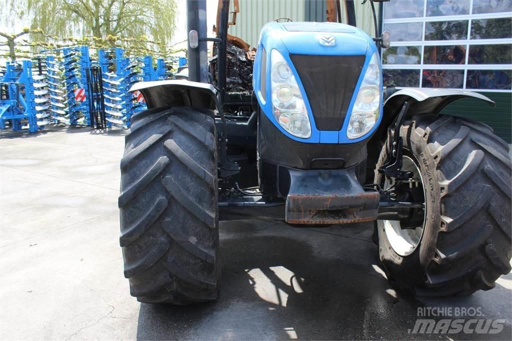New Holland T7030 Tracteur