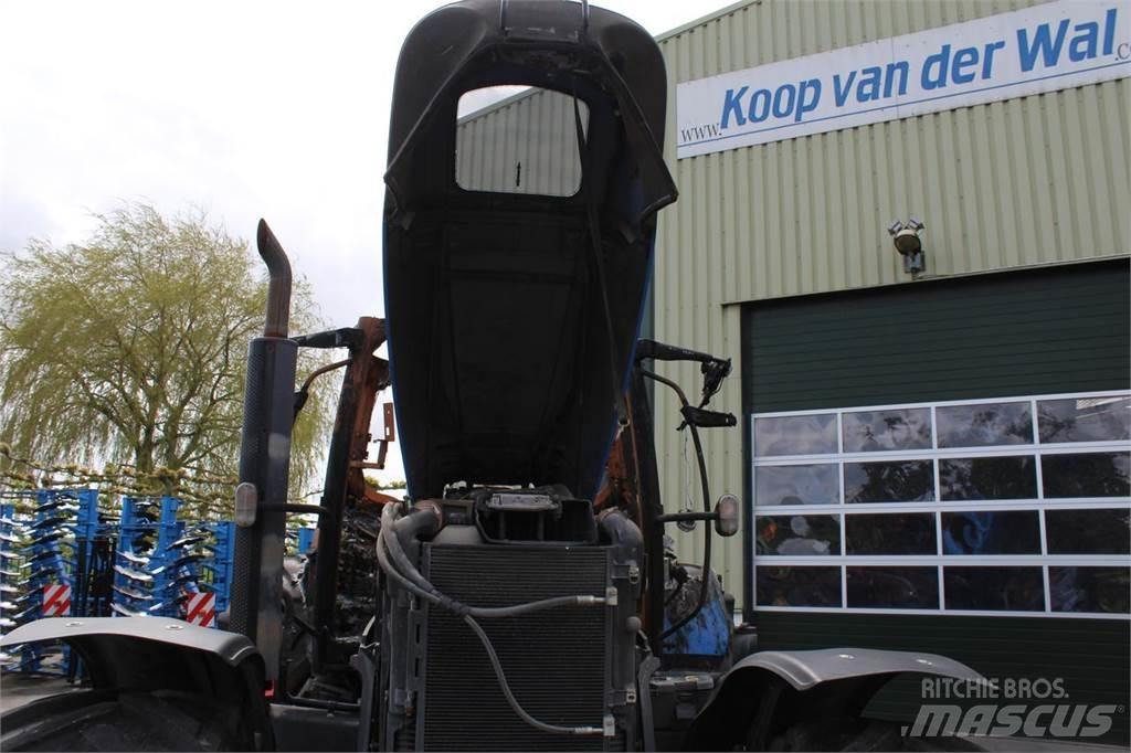 New Holland T7030 Tracteur