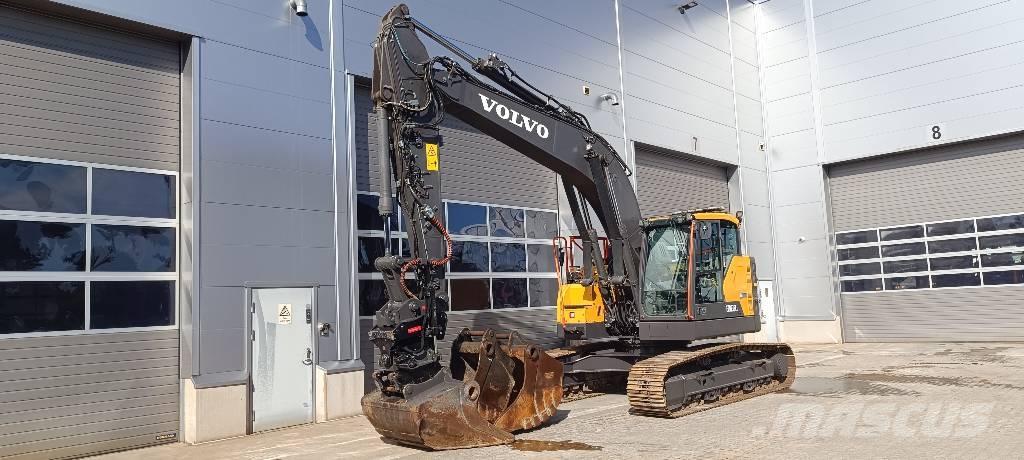 Volvo ECR235EL Pelle sur chenilles