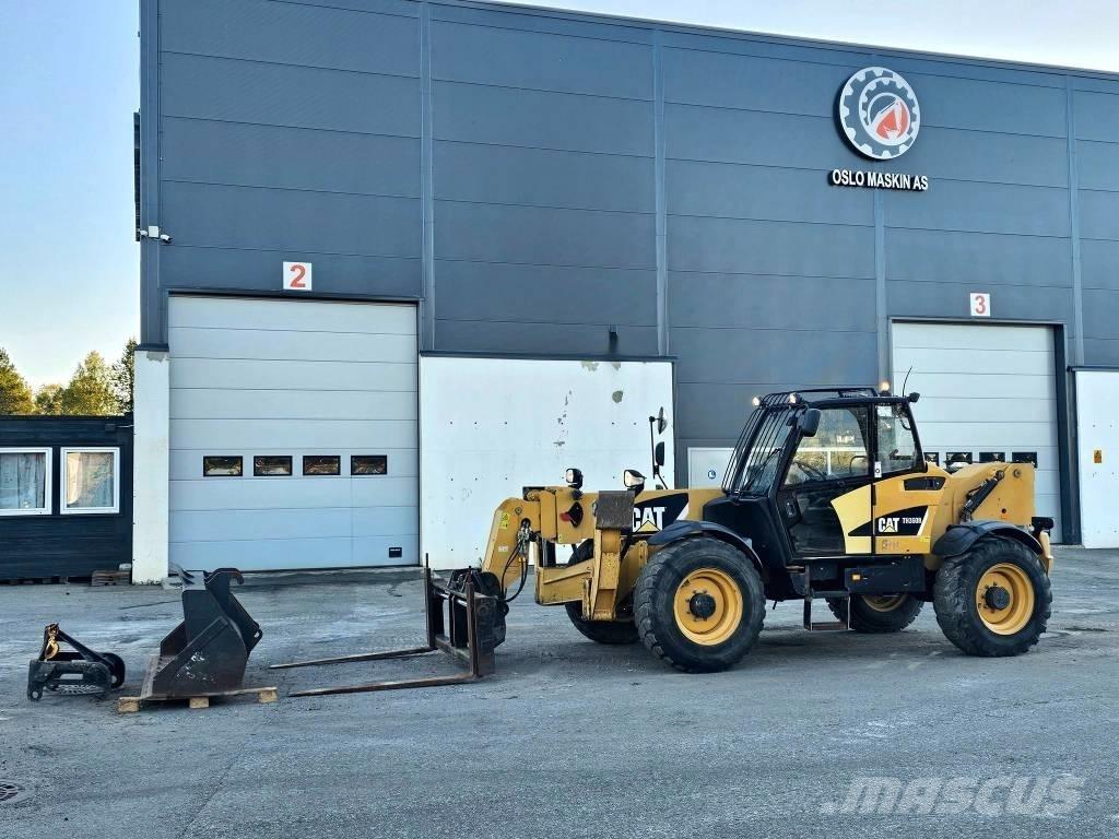 CAT th306b Chariot télescopique