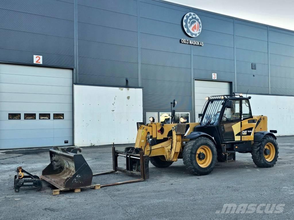 CAT th306b Chariot télescopique