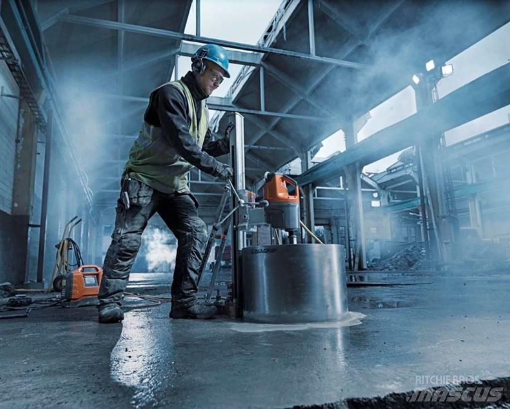 Husqvarna DM7000 Echafaudage